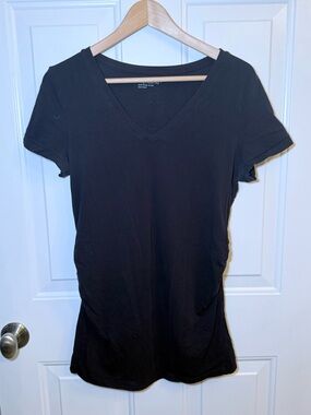 GAP Maternity Black V-Neck Short Sleeve Tee